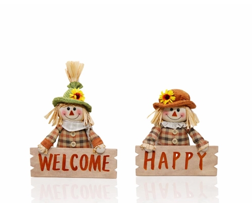Harvest-Themed Scarecrow Sign Decor